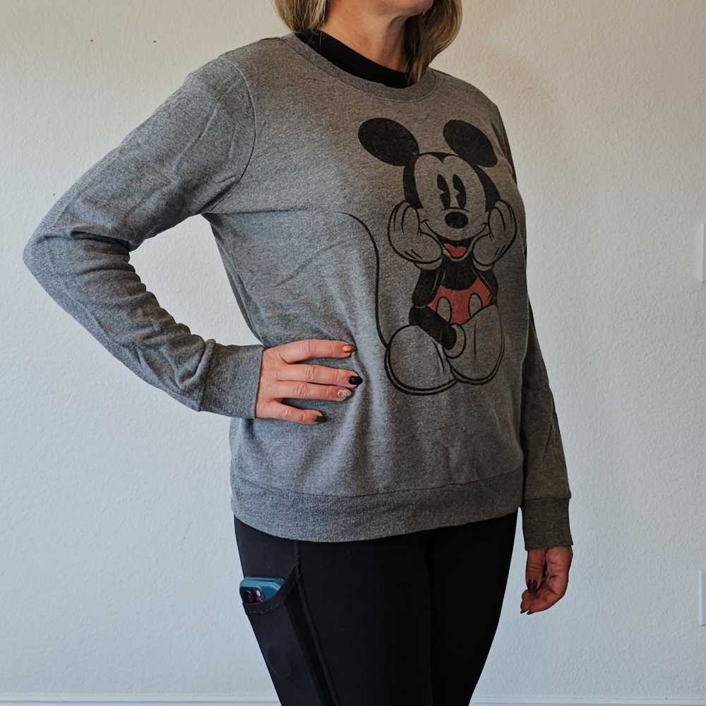 Women's Cute & Comfy Athletic Grey Mickey Mouse Disney Crewneck Sweatshirt Large